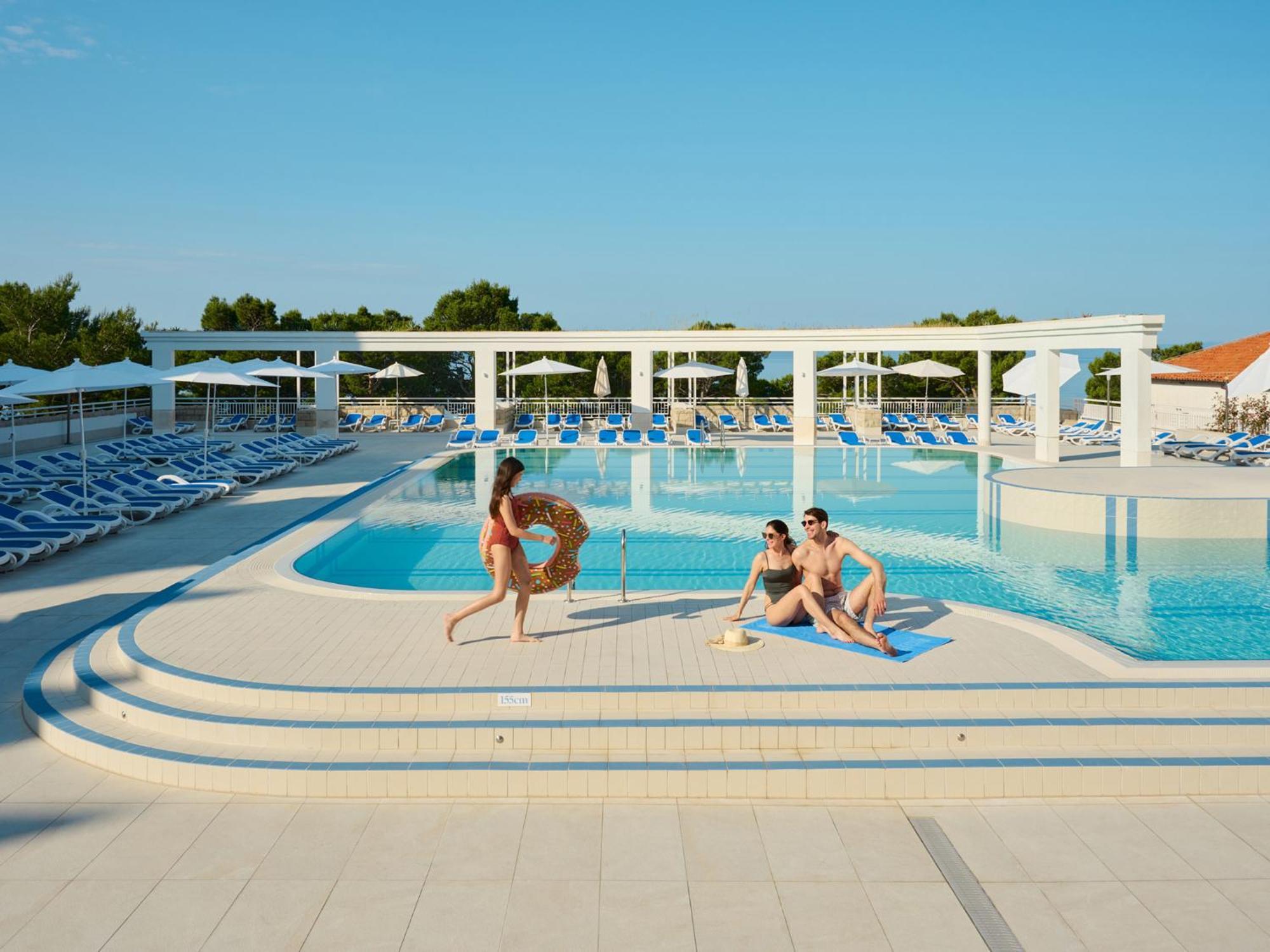 Bluesun Hotel Alga Tučepi Esterno foto